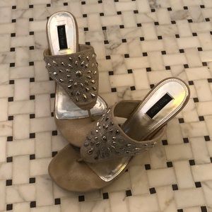 Beautiful wedges, make your legs look amazing!